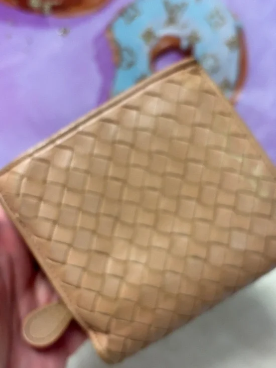 Borrega Veneta Bifold Wallet - Picture 8 of 10